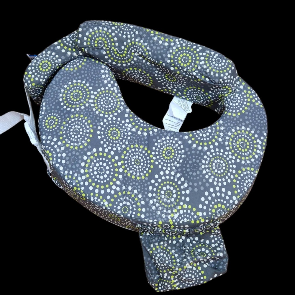 My Brest Friend Original Nursing Pillow Silent Adjustable Strap